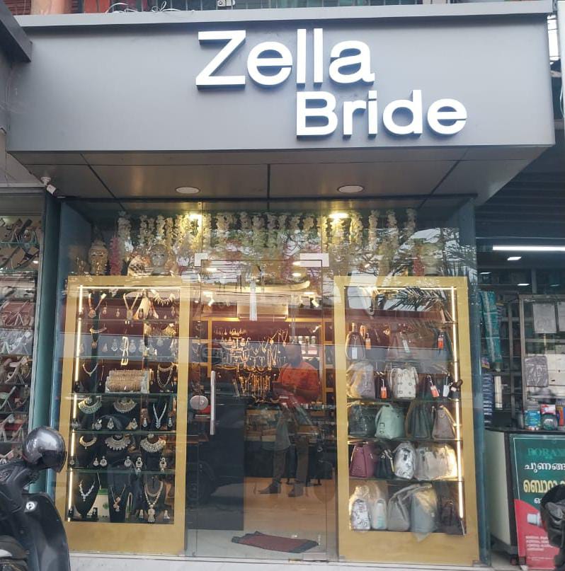 Zella Bride