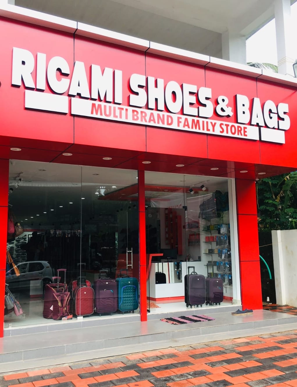 RICAMI SHOES &BAGS